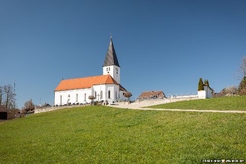 Gemeinde Geratskirchen Landkreis Rottal-Inn Geratskirchen Kirche (Dirschl Johann) Deutschland PAN